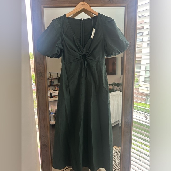 Madewell Poplin Cutout Puff-Sleeve Midi Dress - Picture 6 of 10